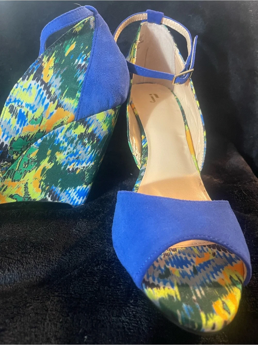 Blue Open-Toe Espadrille Heels with Multicolor Accent